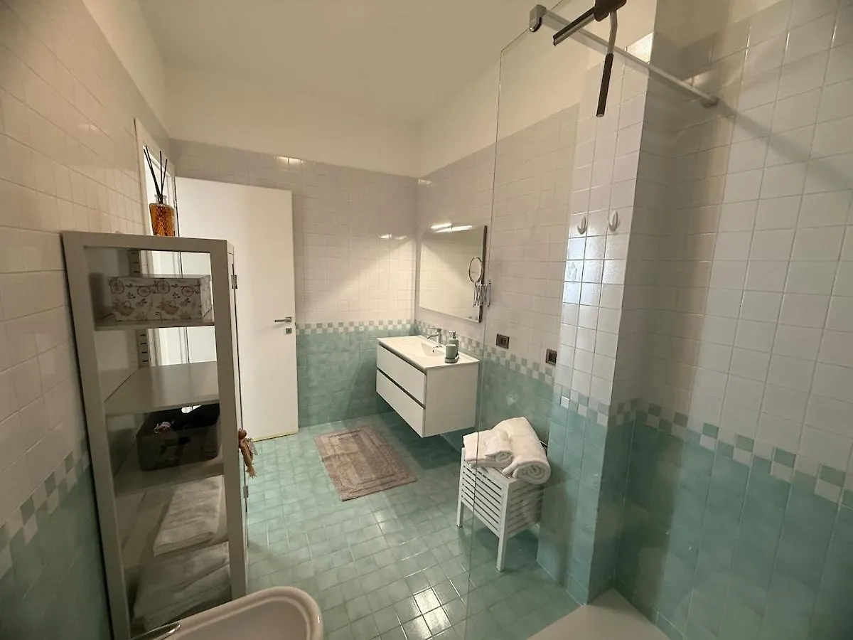 Treviso House Apartamento 0*,